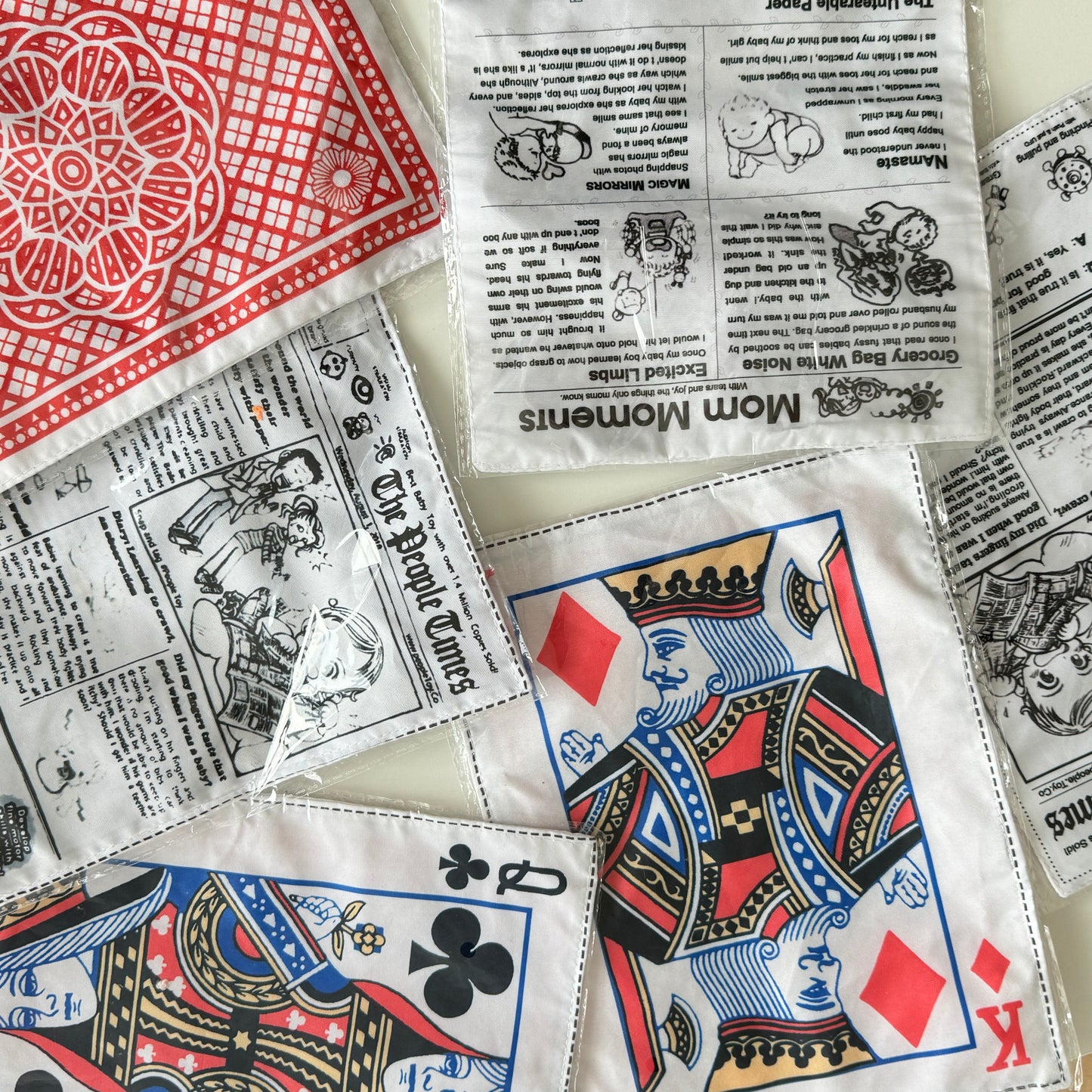 Crispy Crinkle Toy 沙沙响纸玩具